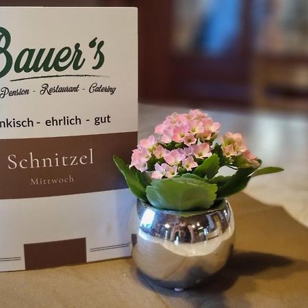 Bauer'S Pension-Restaurant-Catering Grosshabersdorf Exterior photo